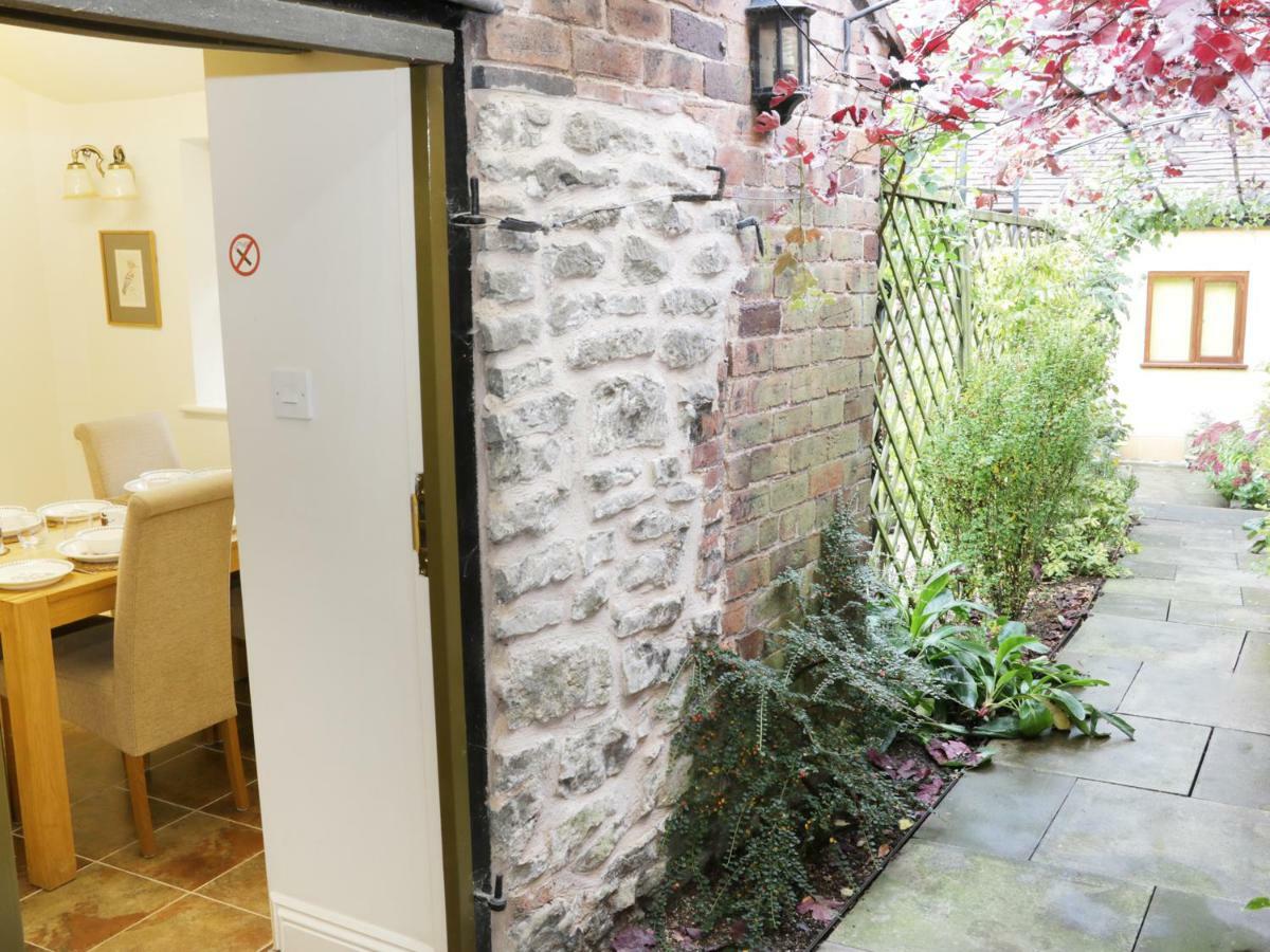 Wash House Cottage Much Wenlock Extérieur photo